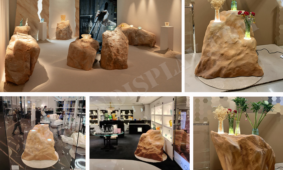 window display, store decoration, gold printing, silver printing, lenticular printing, advertising installation, creative solutions, retail brands, display stands, specialized printing