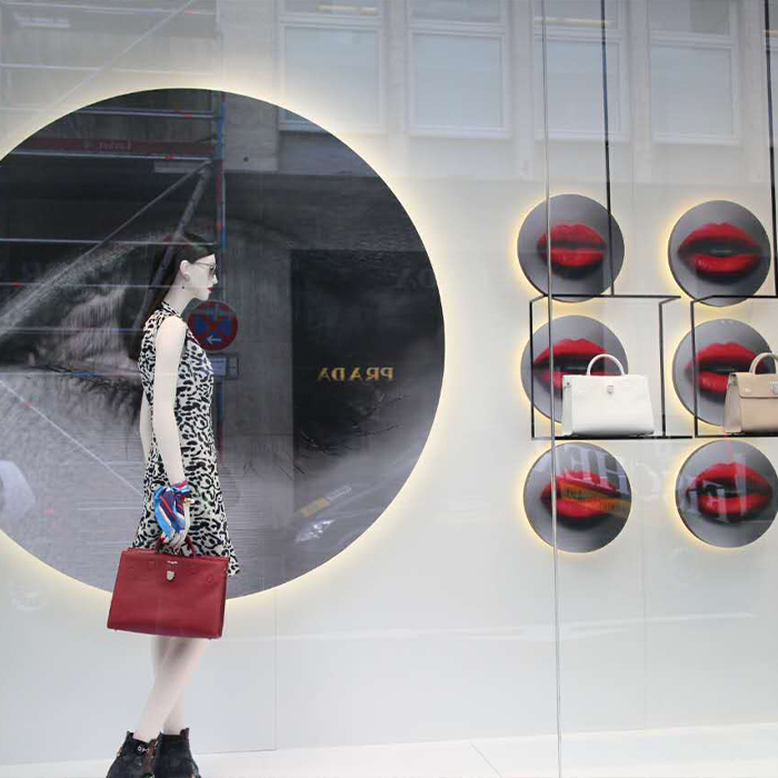 window display, store decoration, gold printing, silver printing, lenticular printing, advertising installation, creative solutions, retail brands, display stands, specialized printing
